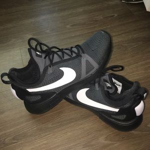 Black Nike Sneakers